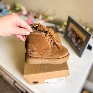 UGG Neumel Chukka Boot Toddler 6